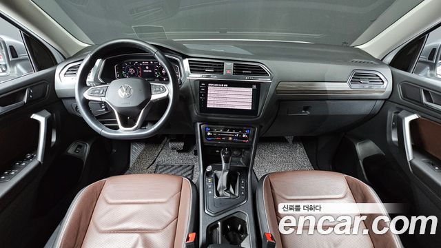 Volkswagen Tiguan Allspace 2.0 TSI Prestige 2023 — фото 7