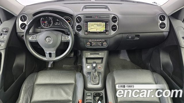 Volkswagen Tiguan 2.0 TDI  Premium 5N 2013 — фото 7