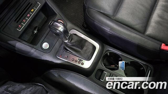 Volkswagen Tiguan 2.0 TDI  Premium 5N 2013 — фото 9