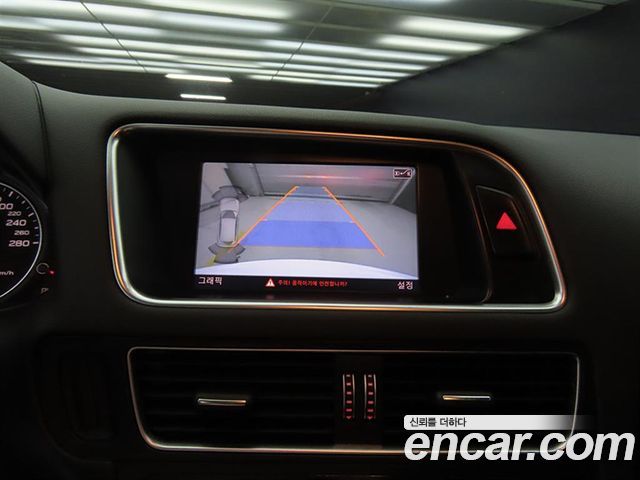 Audi Q5 3.0 TDI Quattro Dynamic 8R 2014 — фото 18