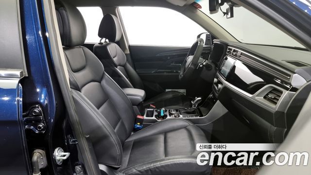 KG Mobility (SsangYong) Beautiful Korando Gasoline 1.5 4WD C5 Plus 2022 — фото 11