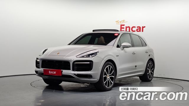 Porsche Cayenne (PO536) 3.0 E-Hybrid 2021 — фото 1