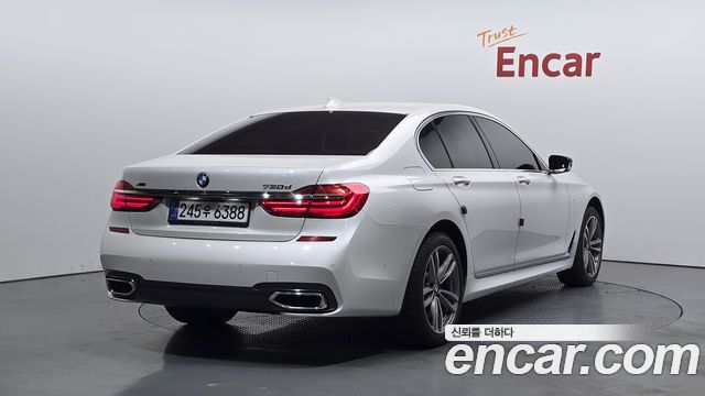 BMW 7 Series (G11) 730d xDrive M Sport 2017 — фото 2