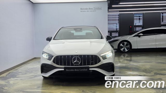 Mercedes-Benz A-Class (W177) AMG A35 S AMG 4MATIC Sedan 2024 — фото 3