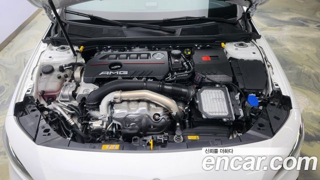 Mercedes-Benz A-Class (W177) AMG A35 S AMG 4MATIC Sedan 2024 — фото 6