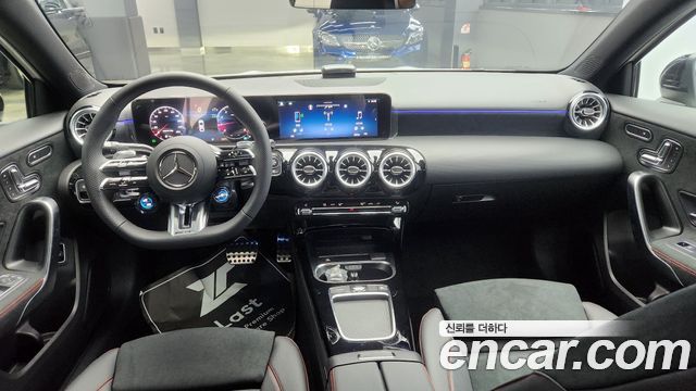 Mercedes-Benz A-Class (W177) AMG A35 S AMG 4MATIC Sedan 2024 — фото 7