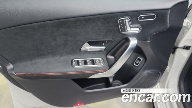Mercedes-Benz A-Class (W177) AMG A35 S AMG 4MATIC Sedan 2024 — фото 16