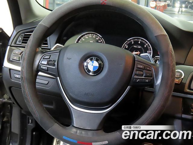 BMW 5 Series (F10) 528i M Aero Dynamic 2016 — фото 8