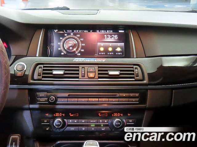 BMW 5 Series (F10) 528i M Aero Dynamic 2016 — фото 15