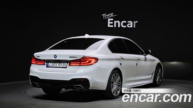 BMW 5 Series (G30) 520d Luxury Special Edition 2018 — фото 2