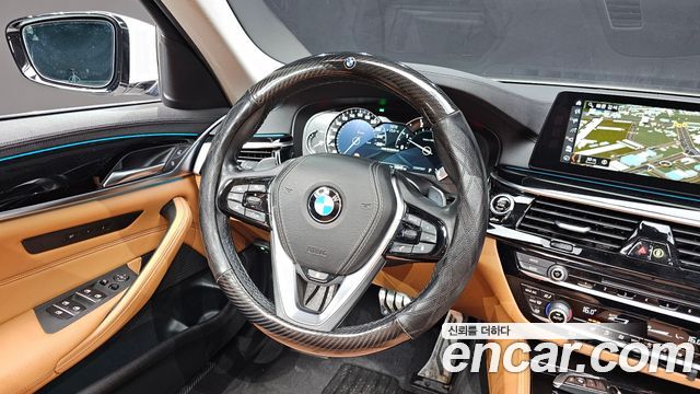 BMW 5 Series (G30) 520d Luxury Special Edition 2018 — фото 13