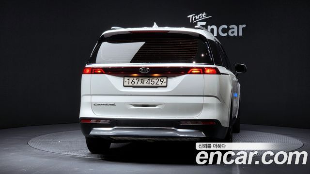 Kia Carnival (IV) Diesel 9-Seater Signature 2021 — фото 4