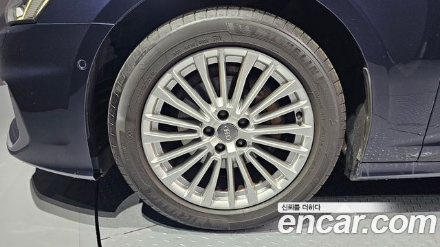 Audi A6 (C8) 40 TDI Quattro Premium 2020 — фото 5