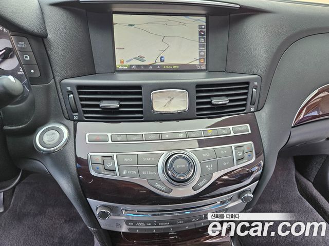 Infiniti M37 M37x AWD Y51 2013 — фото 24