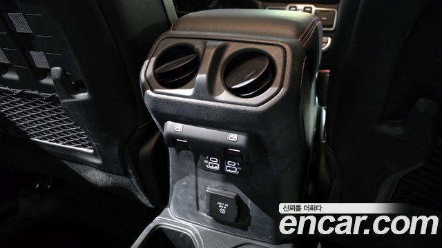 Jeep Gladiator (JT) 3.6 Rubicon 2022 — фото 18