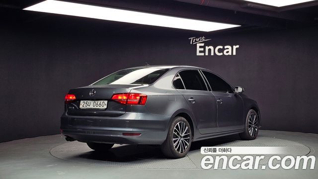 Volkswagen Jetta 2.0 TDI BlueMotion 6th 2015 — фото 2