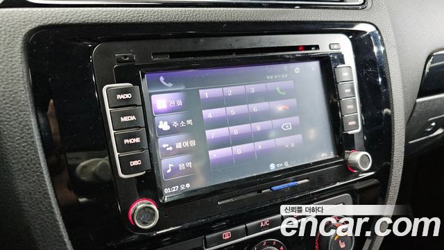 Volkswagen Jetta 2.0 TDI BlueMotion 6th 2015 — фото 16