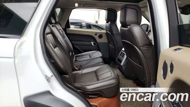 Land Rover Range Rover Sport (II) 3.0 SDV6 HSE 2018 — фото 15