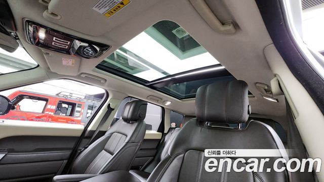 Land Rover Range Rover Sport (II) 3.0 SDV6 HSE 2018 — фото 19