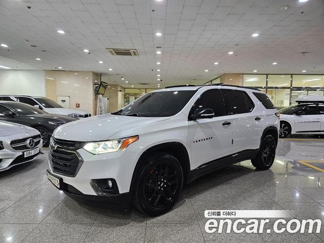 Chevrolet Traverse 3.6 AWD Redline 2020 — фото 1
