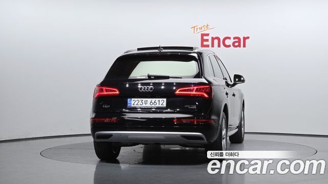 Audi Q5 (FY) 40 TDI Quattro Premium 2020 — фото 4