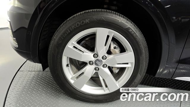 Audi Q5 (FY) 40 TDI Quattro Premium 2020 — фото 5