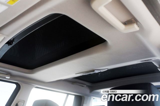 Land Rover Discovery 4 3.0 SDV6 HSE 2016 — фото 9