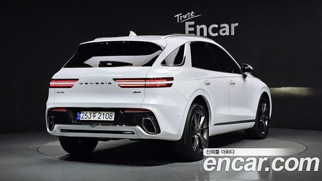 Genesis GV70 2.5T Gasoline AWD 2023 — фото 2