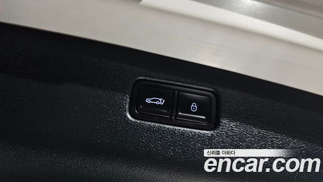Genesis GV70 2.5T Gasoline AWD 2023 — фото 18
