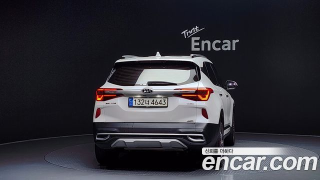 Kia Seltos Gasoline 1.6 Turbo 4WD Signature 2022 — фото 4