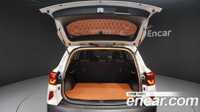 Kia Seltos Gasoline 1.6 Turbo 4WD Signature 2022 — фото 20