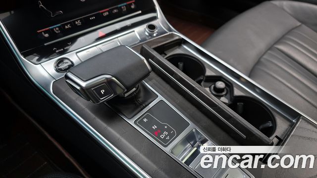 Audi A6 (C8) 40 TDI Quattro Premium 2023 — фото 9