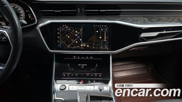 Audi A6 (C8) 40 TDI Quattro Premium 2023 — фото 14