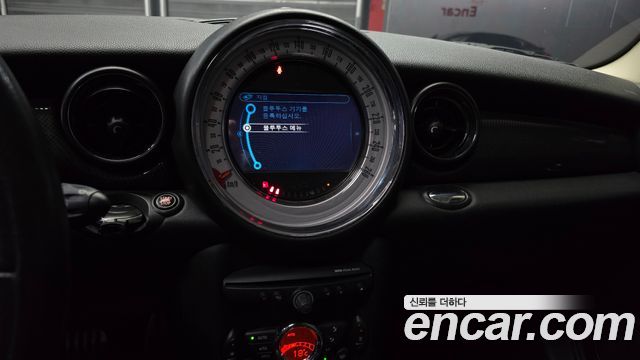 MINI Cooper SD Standard Second Generation 2012 — фото 15