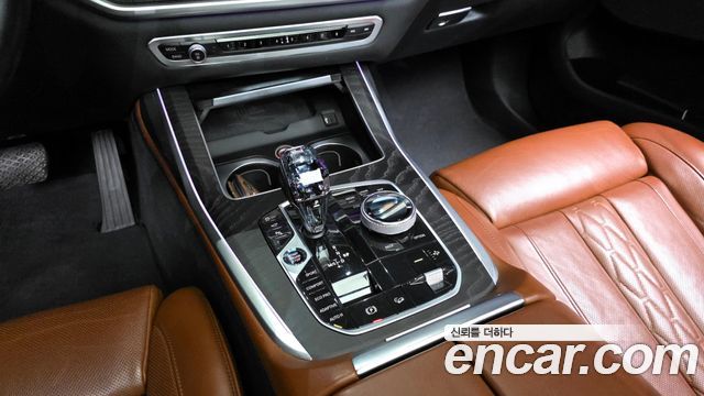 BMW X7 (G07) xDrive 40d Design Pure Excellence 6-Seater 2021 — фото 9