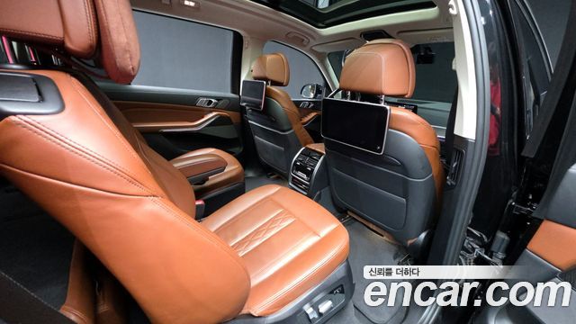 BMW X7 (G07) xDrive 40d Design Pure Excellence 6-Seater 2021 — фото 12