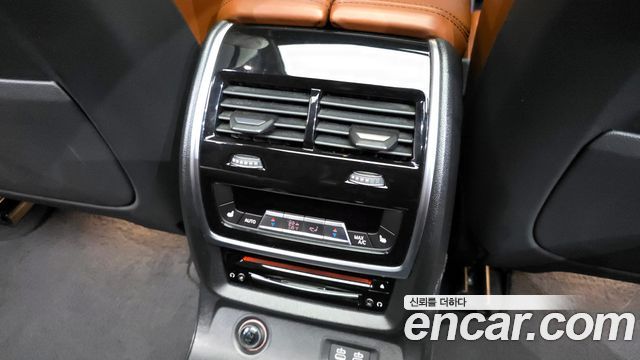 BMW X7 (G07) xDrive 40d Design Pure Excellence 6-Seater 2021 — фото 18