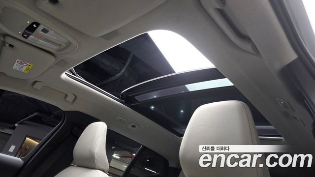 Volvo XC40 B4 Ultra Bright 2025 — фото 19