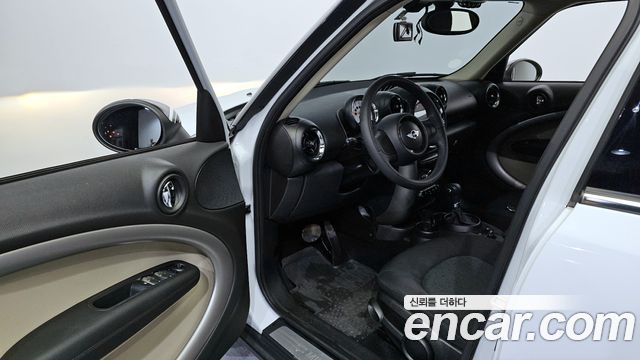 MINI Cooper D Countryman Standard 1st 2014 — фото 10