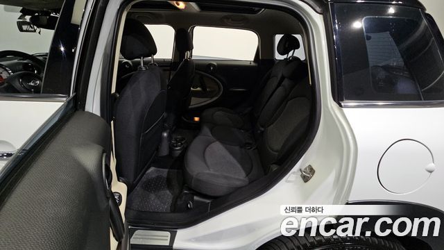 MINI Cooper D Countryman Standard 1st 2014 — фото 11