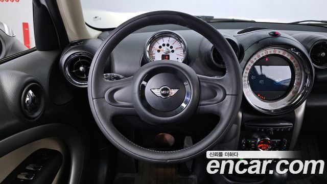 MINI Cooper D Countryman Standard 1st 2014 — фото 14