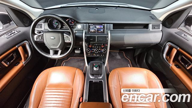 Land Rover Discovery Sport 2.0 TD4 HSE Luxury 2016 — фото 7