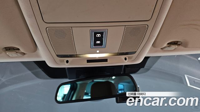 Land Rover Discovery Sport 2.0 TD4 HSE Luxury 2016 — фото 18