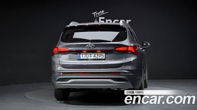 Hyundai Santa Fe Gasoline 2.5T 2WD Prestige 2021 — фото 4