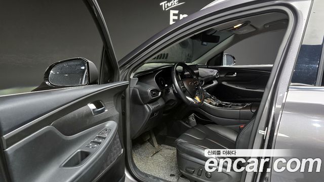 Hyundai Santa Fe Gasoline 2.5T 2WD Prestige 2021 — фото 11