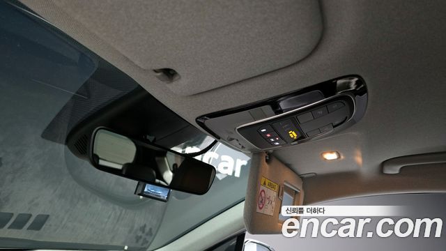 Hyundai Santa Fe Gasoline 2.5T 2WD Prestige 2021 — фото 20