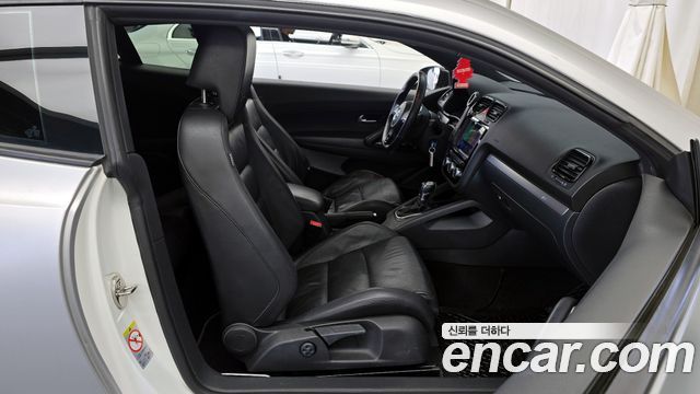 Volkswagen Scirocco 2.0 TSI R 2013 — фото 11