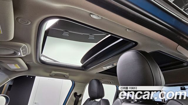 MINI Cooper S 5Door Standard 3rd 2017 — фото 19