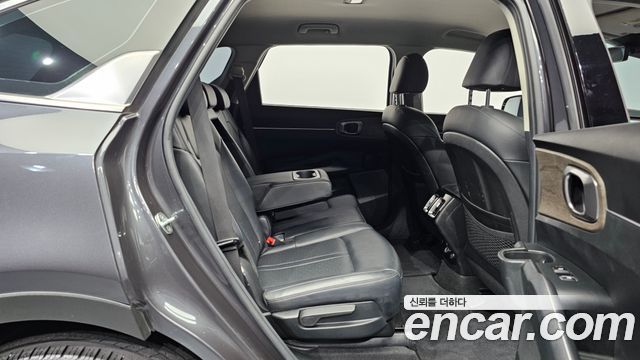 Kia Sorento (IV) Diesel 2.2 4WD Prestige 2023 — фото 16