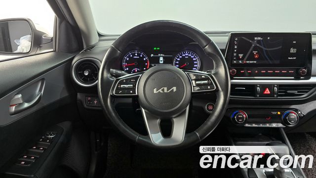 Kia K3 (II) 1.6 Prestige 2022 — фото 13